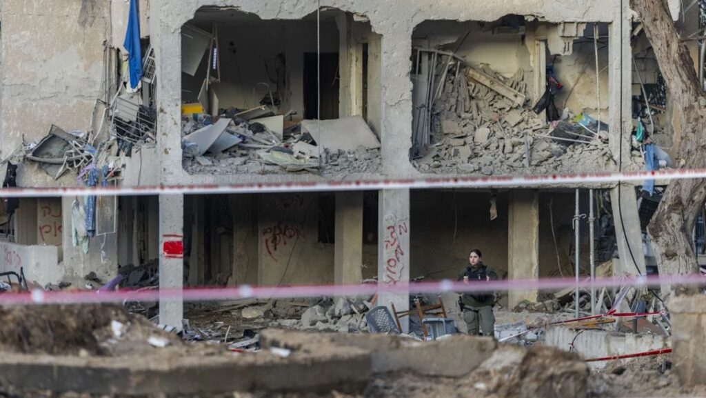 Einschlagsort iranischer Raketen in Arad