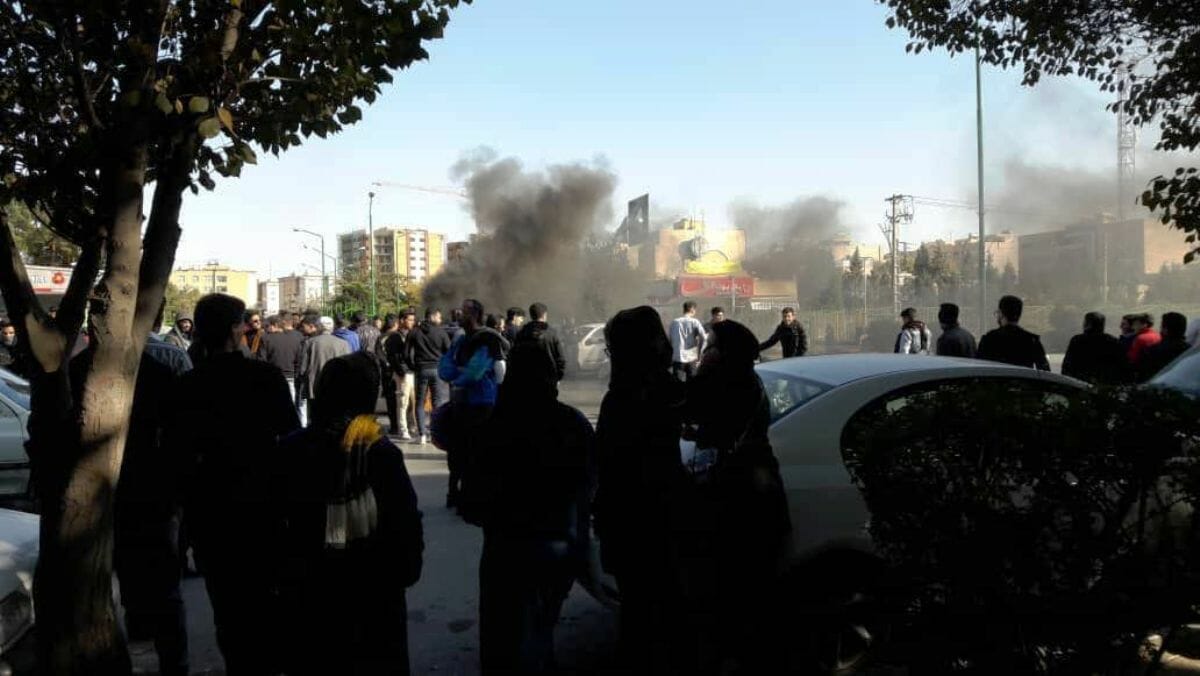 Demonstration in Isfahan, November 2019 (NicolasGaron/CC BY-SA 4.0)