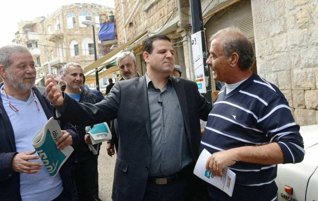 Ayman Odeh, Spitzenkandidat der Vereinigten Arabischen Liste. Den arabischen Parteien droht eine schwere Niederlage. (imago images/UPI Photo)