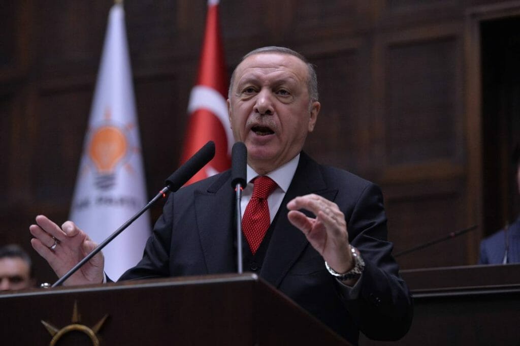 Seit dem Putschversuch von 2016 wittert Präsident Erdogan in der Türkei eine Verschwörung nach der anderen (imago images/Xinhua)