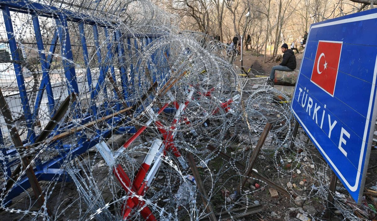 Flüchtlinge an der Grenze zwischen der Türkei und Griechenland