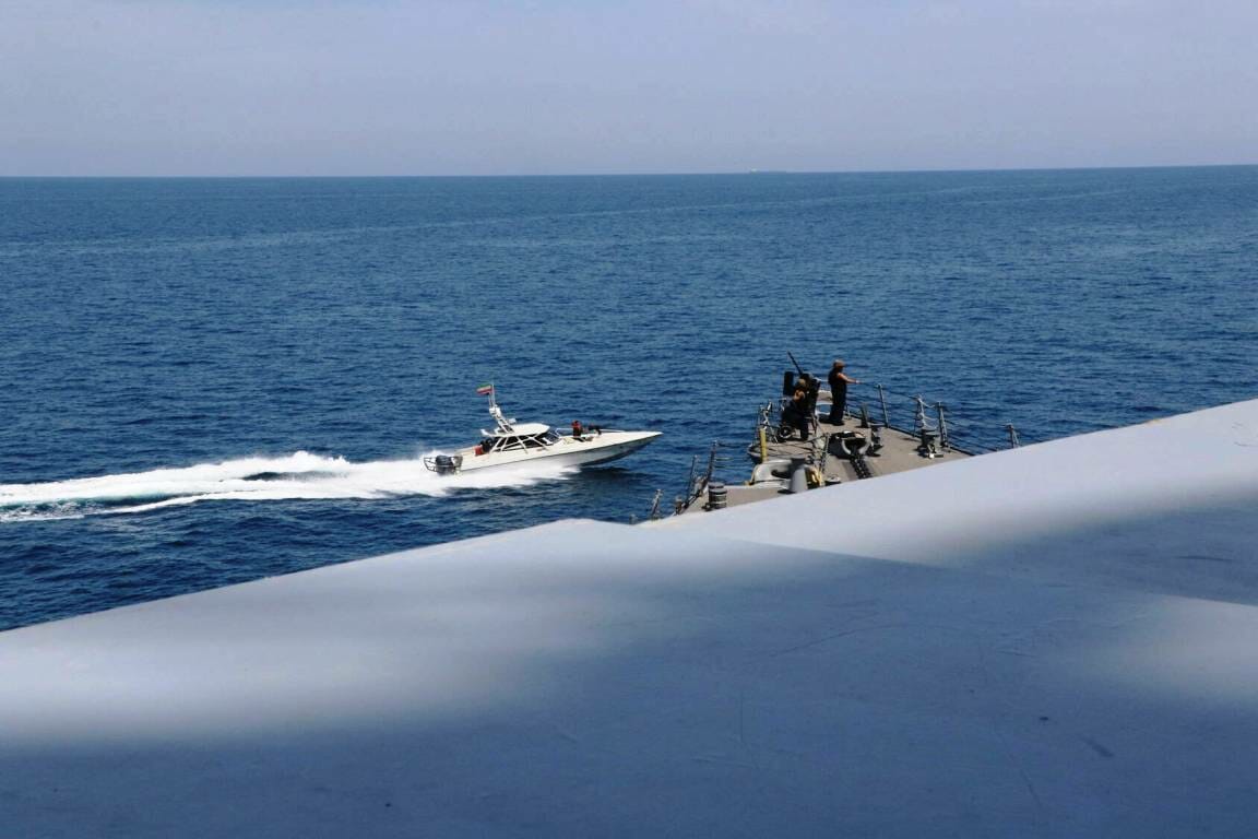 Am 15. April provozierten 11 Schnellboote der Revolutionsgarden amerikanische Navy-Schiffe im Golf. (imago-images/ZUMA Wire)