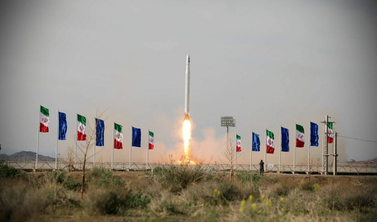 Der Iran brachte am 22. April mit einer Ghased-Rakete einen Satellit ins All
