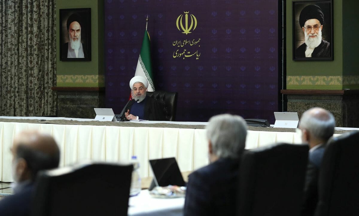 IRans Präsident Rohani auf einem Treffen zur Corona-Bekämpfung