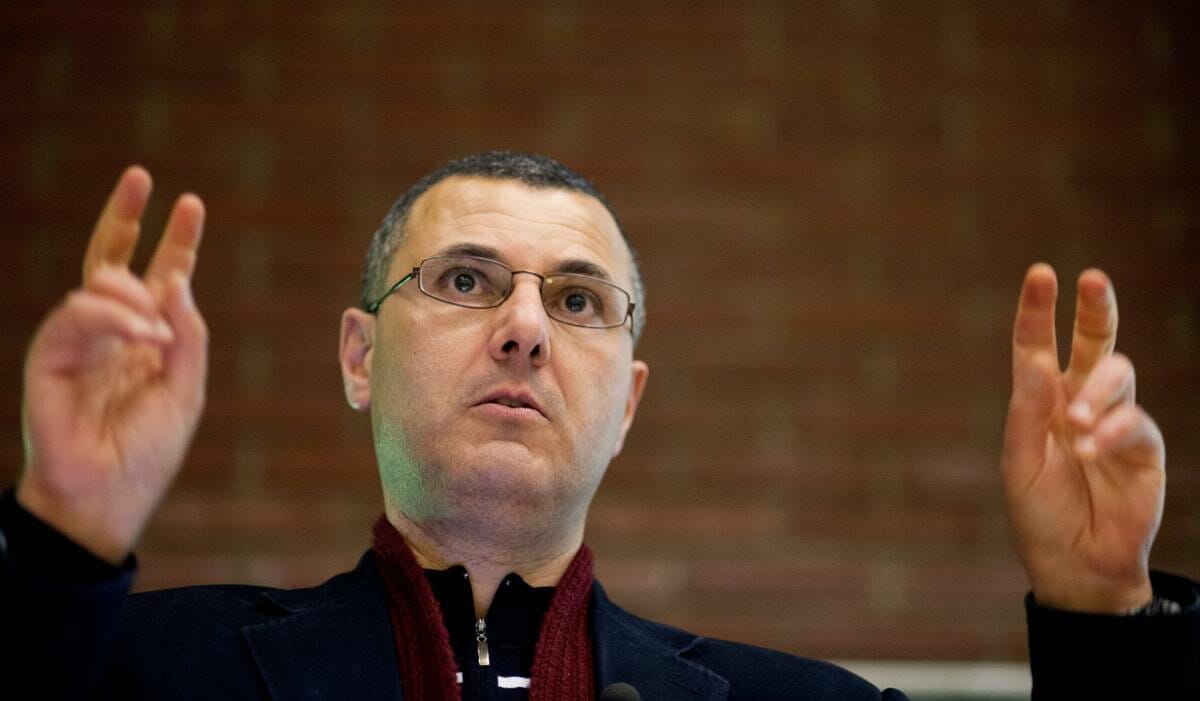 Einer der prominentesten Köpfe der Israel-Boykottbewegung: Omar Barghouti. (imago images/Belga)