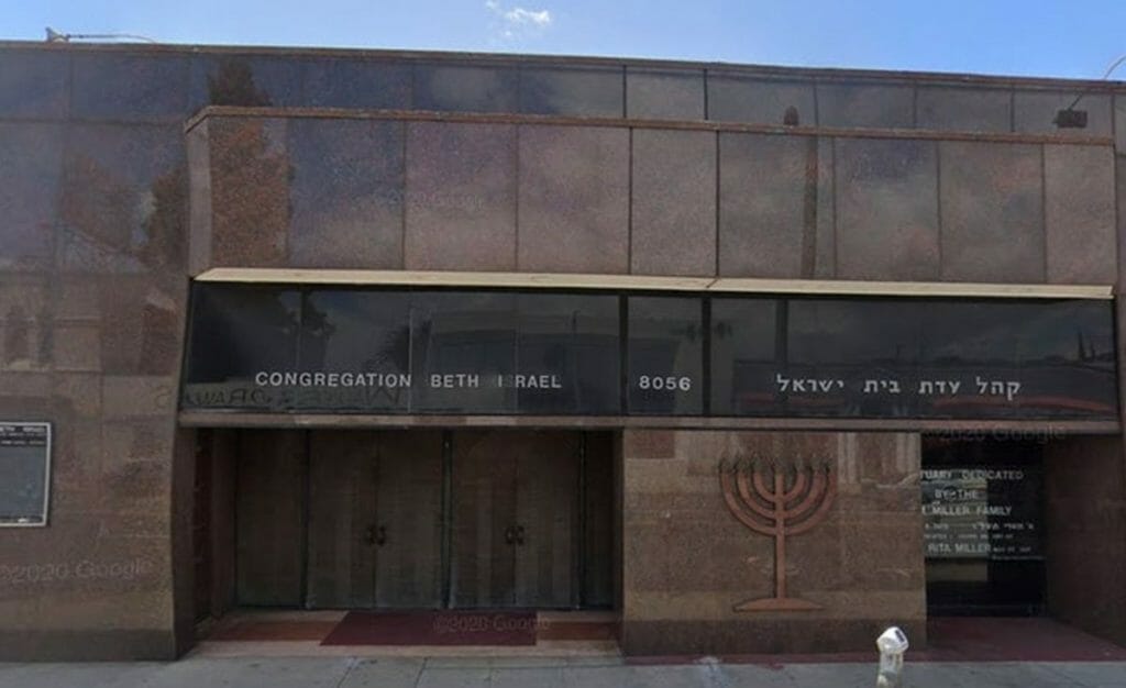 Die mit „Fuck Israel. Free Palestine“ beschmierte Synagoge in Los Angeles