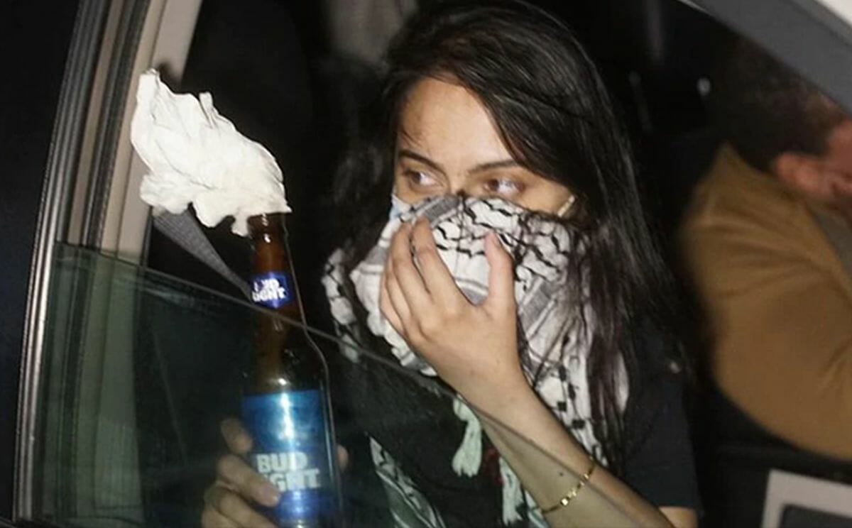 Die antiisraelische Menschenrechtsanwältin Urooj Rahman warf in Brooklyn einen Molotow-Coktail auf einen Streifenwagen