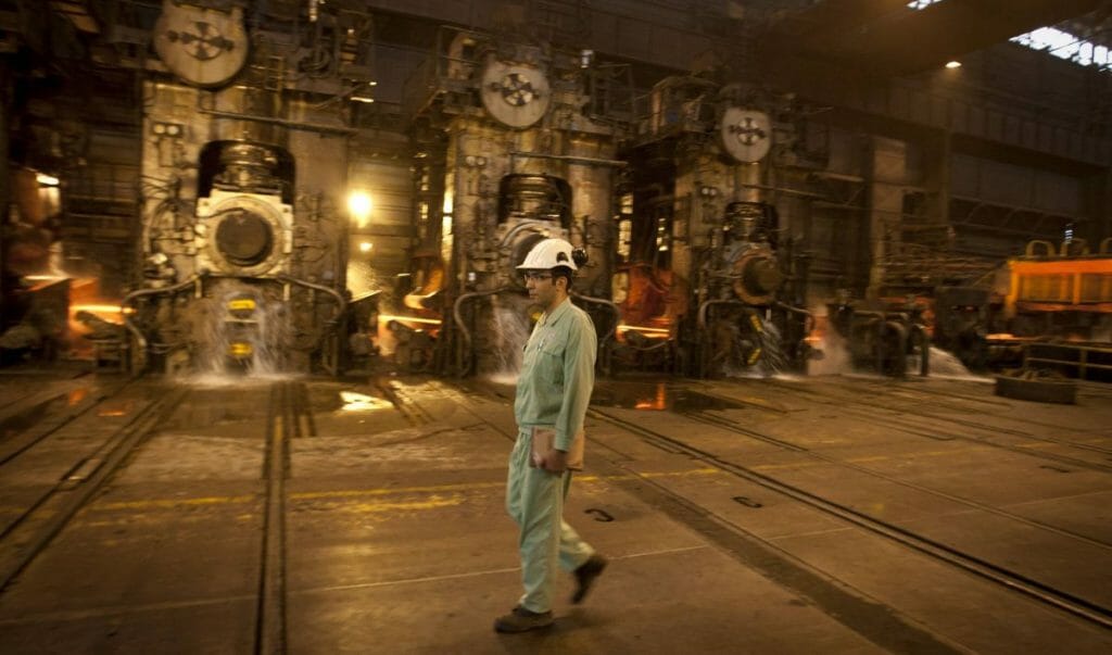 Eine der in Deutschland ansässigen Firmen ist ein Tochterunternehmen der iranischen Mobarakeh Steel