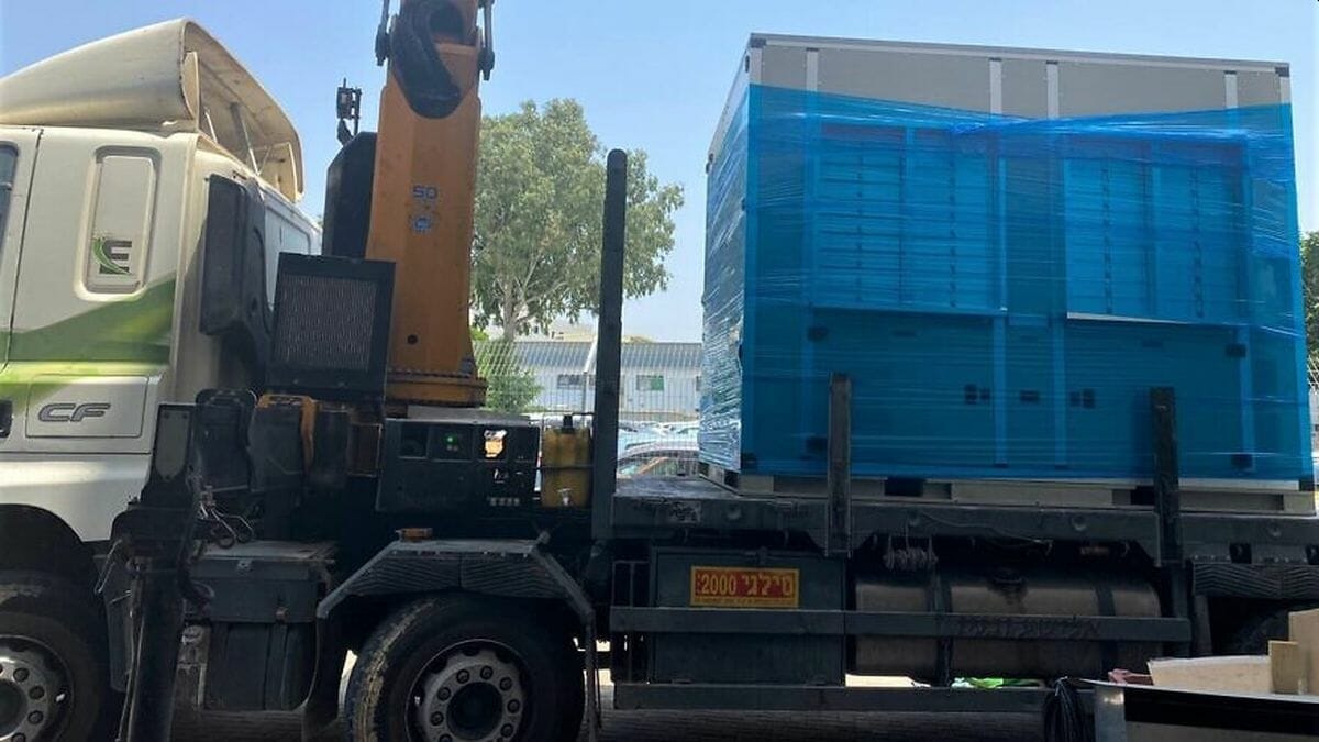 Am sonntag wurde der dritte Watergen-Generator in den Gaza-Streifen geliefert