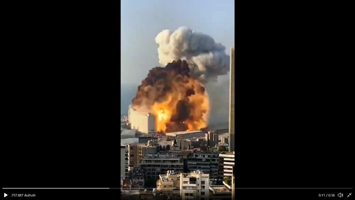 Explosion im Hafen von Beirut. (Quelle: Twitter)