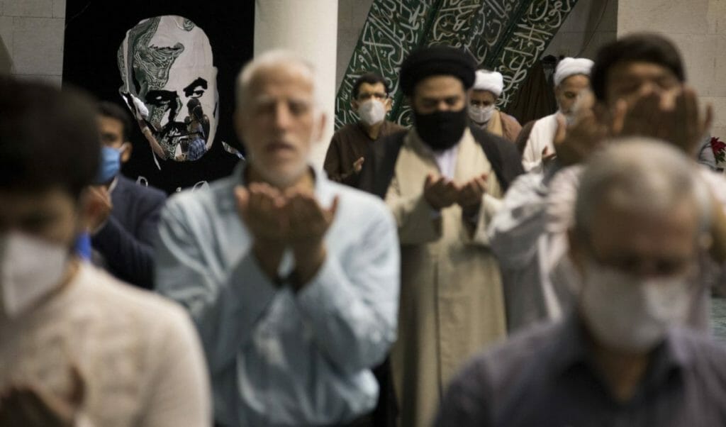 68{a7b8b9982d1bbdc5e1caab033d30320c7a19bdb9cd0371a3252625f5cda85985} Prozent der Iran finden, Religion dürfe keine Grundlage der Gesetzgebung sein