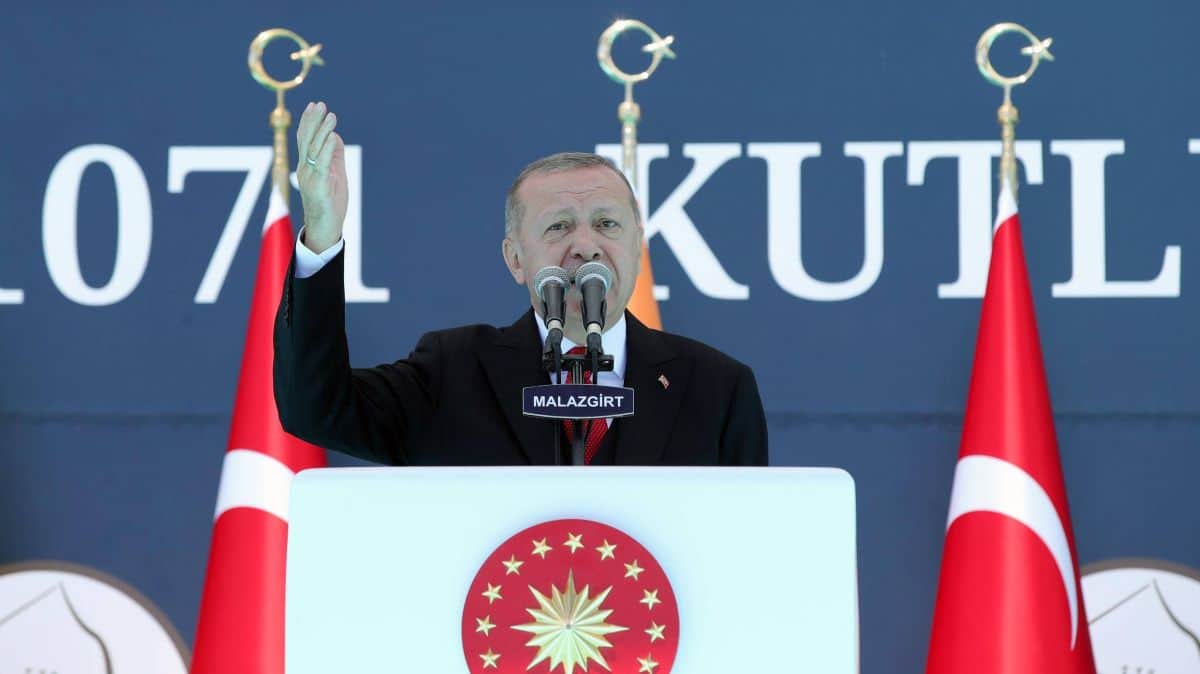 Erdogan bei seiner Ansprache anlässlich der Schlacht von Manzikert (heute: Malazgirt)