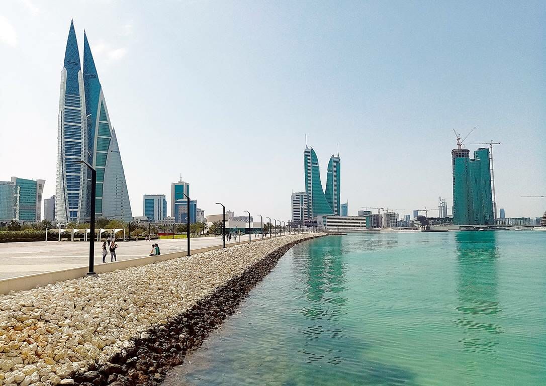 Skyline von Manama, der Hauptstadt von Bahrain. (© imago images/Eibner)