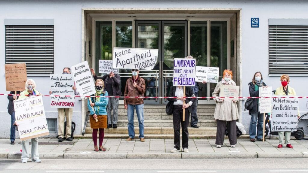 Alles bloß berechtigte Kritik am jüdischen Staat?