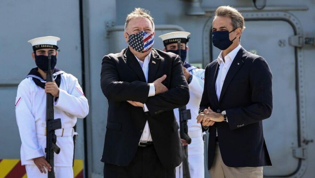 US-Außenminister Pompeo und Griechenlads Premier Mitsotakis auf der Marinebasis Souda