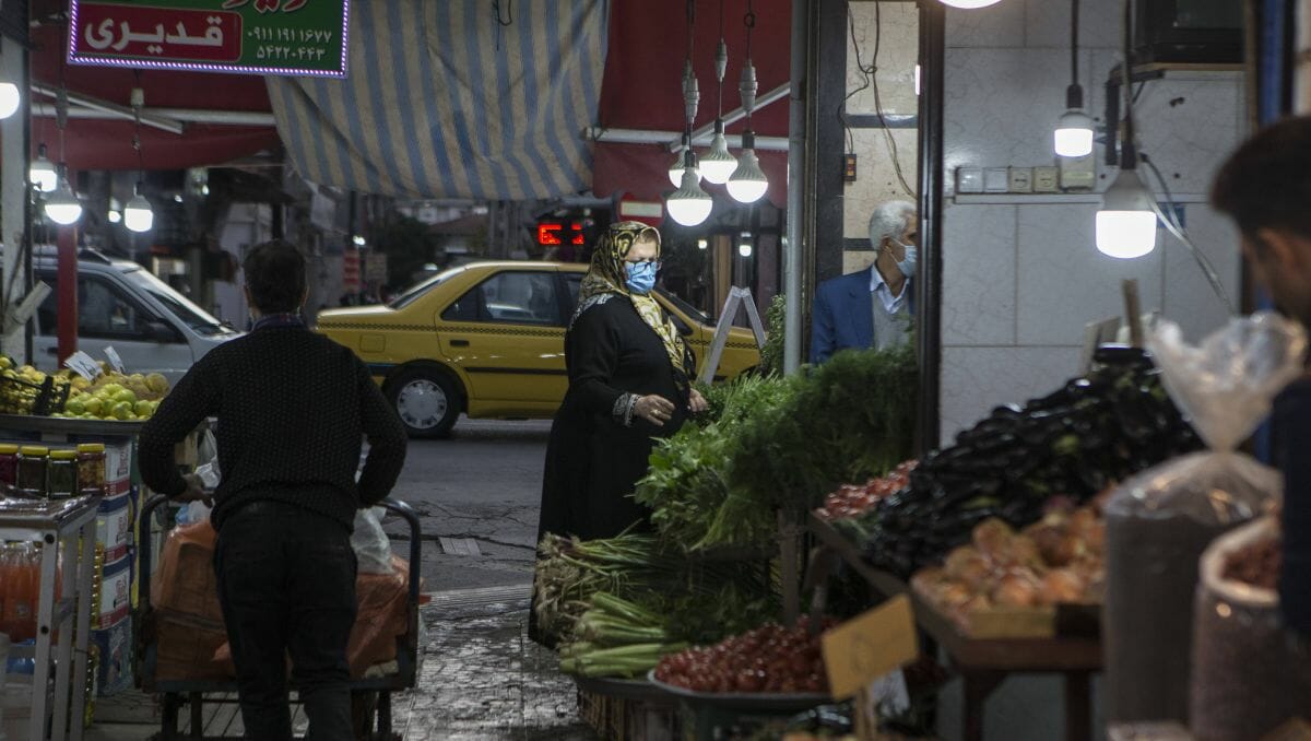 Allein am Sonntag gab es im Iran knapp 13.000 Corona-Neuinfektionen