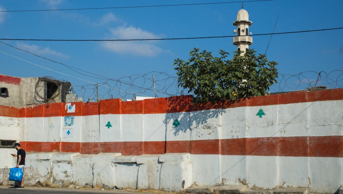 Das seit 2015 mit einer Mauer abgeriegelte palästinensische Flüchtlingslager Ain el Hilweh im Libanon