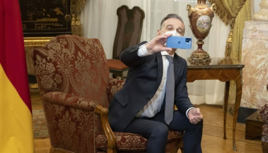 Deutschlands Außenminister diskutiert in Ägypten über Frieden zwischen Israel und den Palästinensern - ohne Israel und die Palästinenser