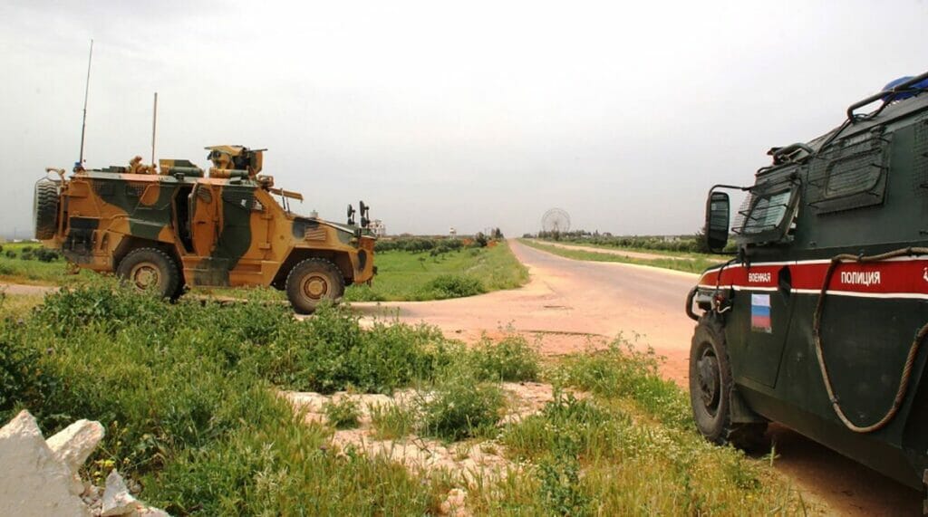 Gemeinsame Militärpatroullie von Russland und der Türkei in Syrien