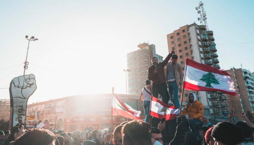 In der nördlichen Stadt Tripoli kommt es seit Tagen zu Protesten gegen die Wirtschaftskrise im Libanon