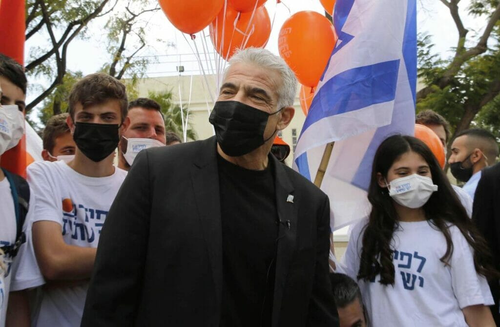 Kommt nach der vierten Parlamentswahl in Israel jetzt die Stunde von Jair Lapid? (© imago images/Xinhua)