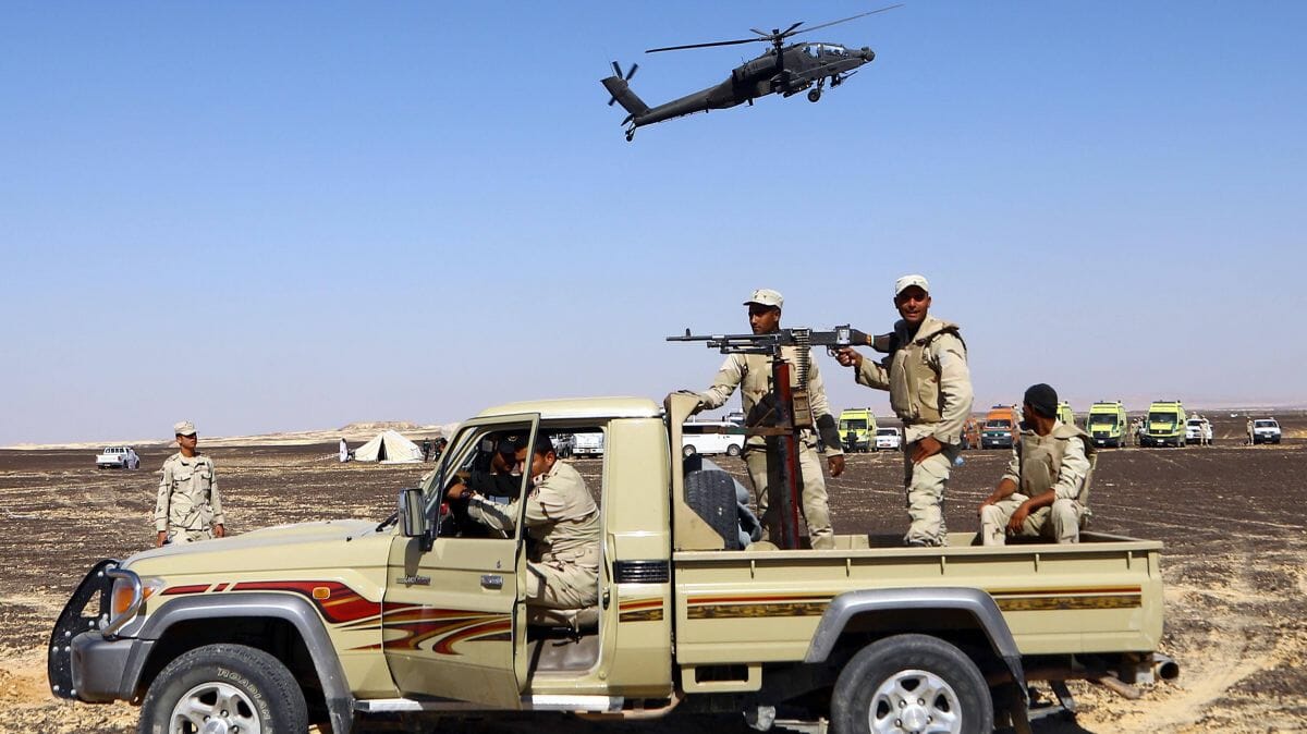 Ägyptische Militärpatrouille im Sinai