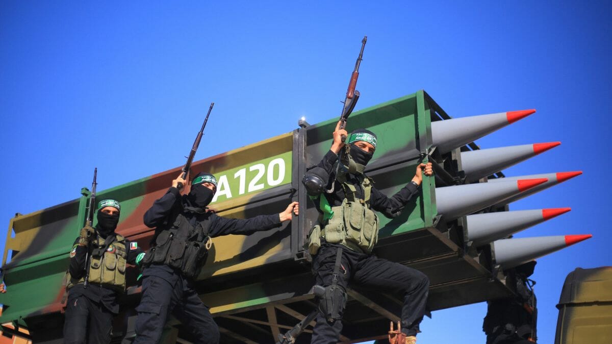 Die Hamas präsentiert bei "Siegesparade" ihr fortschrittliches Raketenmodell A-120