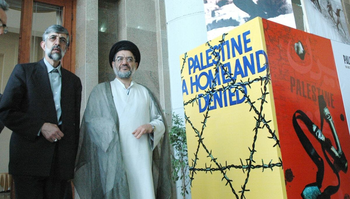 Der Iran entsandte Ali Akbar Mohtashamipur bereits 1981 in den Libanon, um die Hisbollah aufzubauen