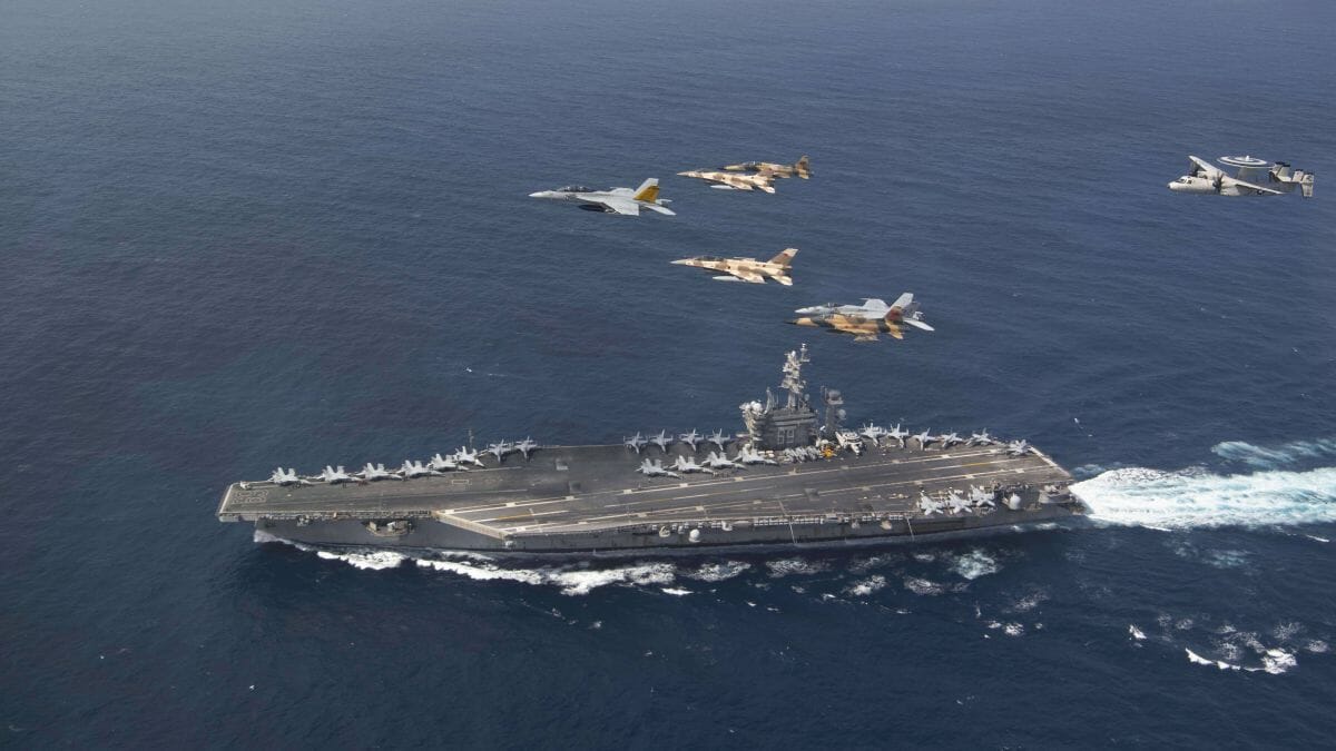 Marrokanische und US-Kampfflugzeuge bei einer gemeinsamen Militärübung