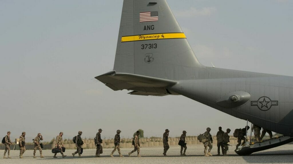 Die USA ziehen in einem Strategiewechsel große Teile ihres Militärs aus Nahem Osten ab