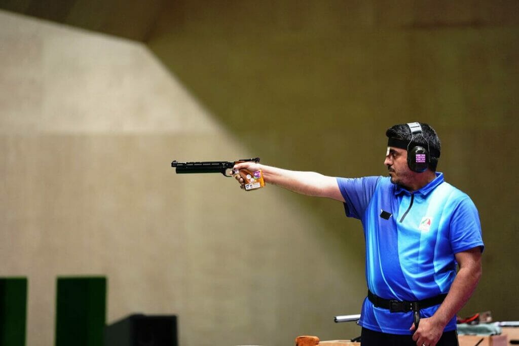 Der Iraner Javad Foroughi gewann Gold im Schießen. Vorher war er für die Basidsch-Milizen in Syrien im Einsatz. (© imago images/Xinhua)