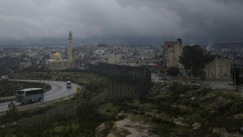 Das arabische Dorf Husan in der Westbank
