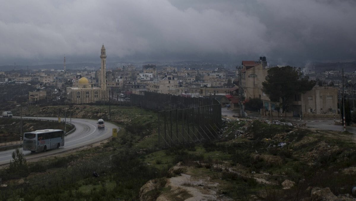 Das arabische Dorf Husan in der Westbank