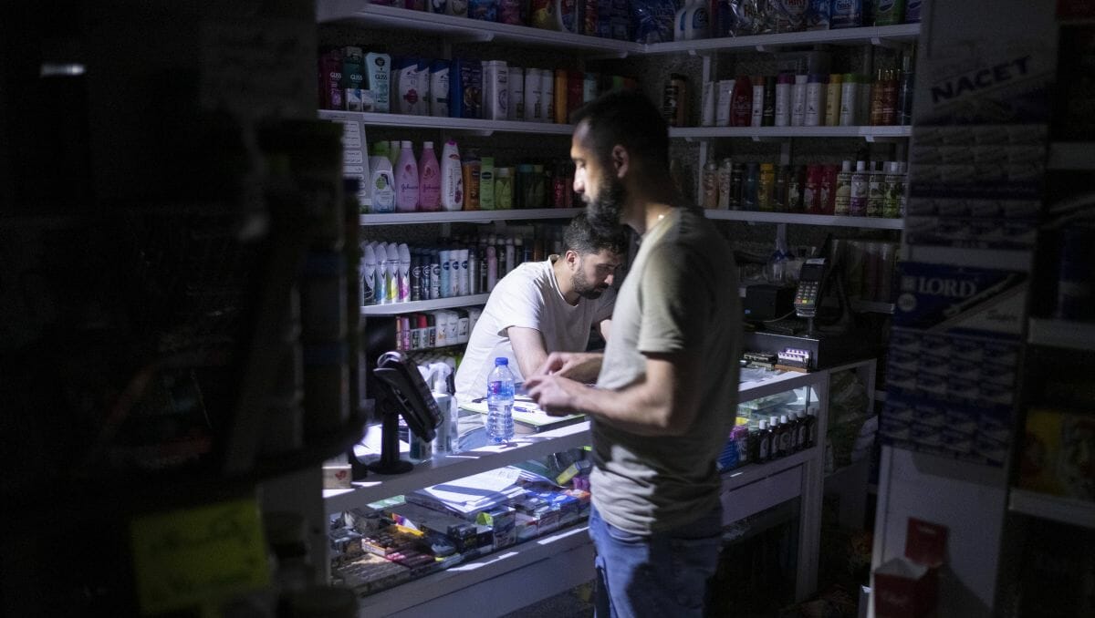 Stromausfälle: Seit Tagen bleibt es in Irans Städten dunkel