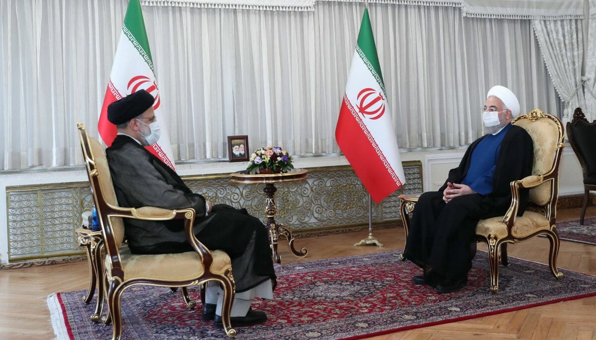 Am 5. August übergibt Rohani die Präsidentschaft an seinen Nachfolger Raisi