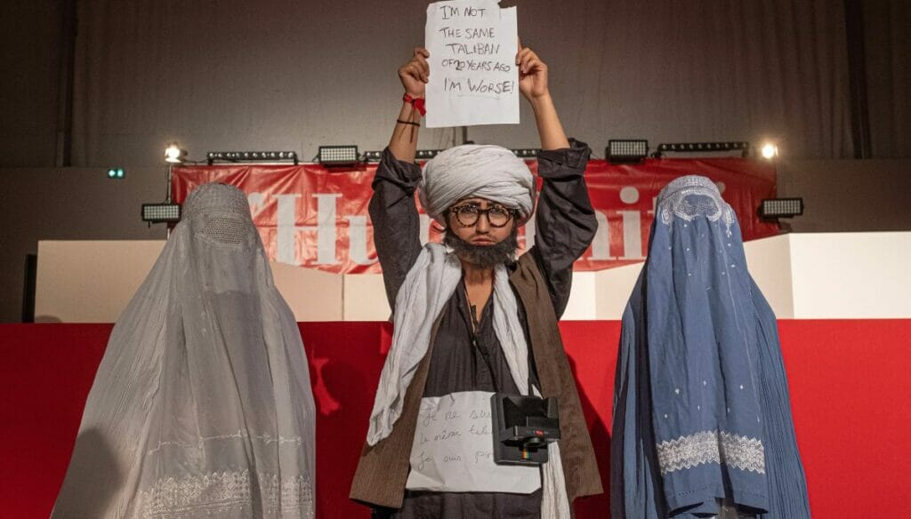 Afghanische Flüchtlinge demonstrieren gegen die Taliban
