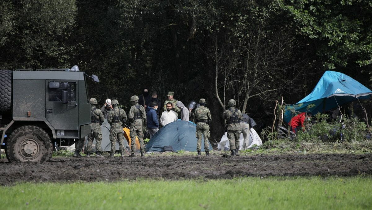 Irakische und afghanische Flüchtlinge im Grenzgebiet zwischen Weißrussland und Polen