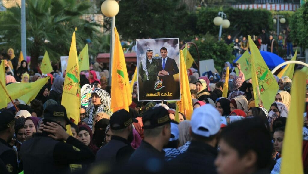 Anhänger des exilierten Fatah-Funktionärs Mohammed Dahlan bei einem Aufmarsch im Westjordanland