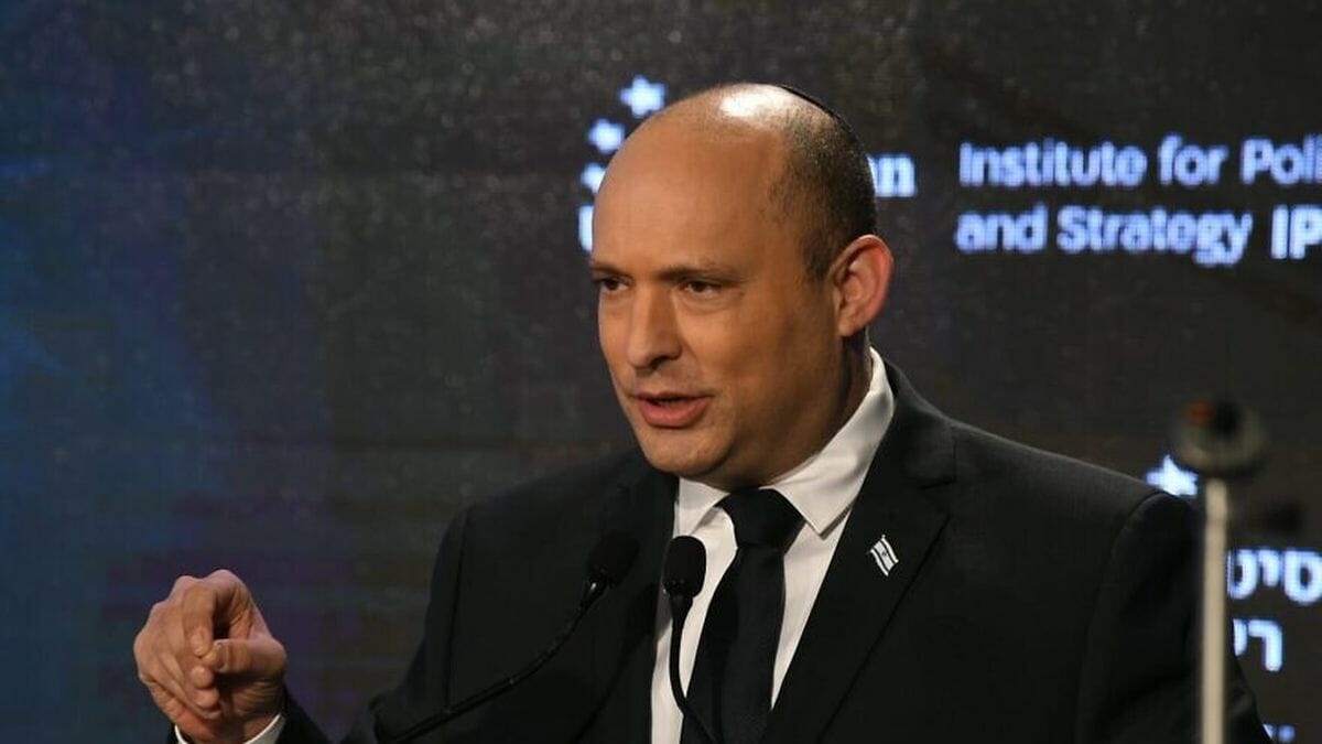 Israels Premierminister Bennett bei seiner Rede an der Reichmann Universität