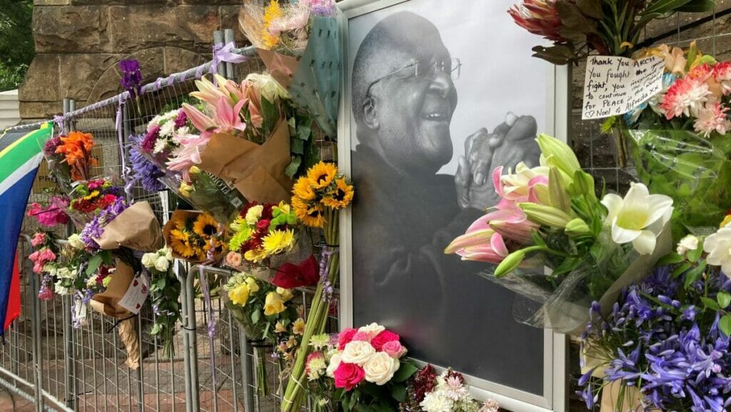 Trauerbekundungen für Desmond Tutu in Kapstadt/Südafrika