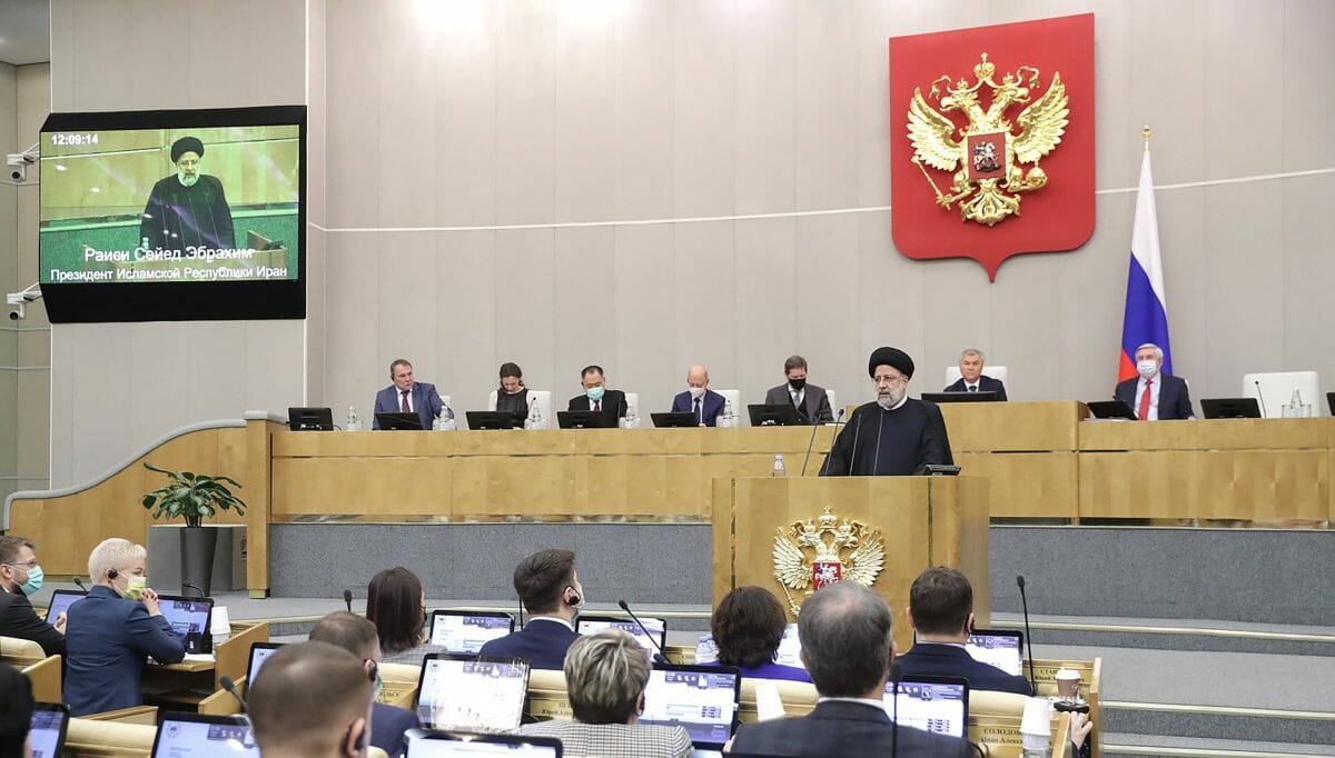 Irans Präsident Raisi bei seinem Staatsbesuch in Russland