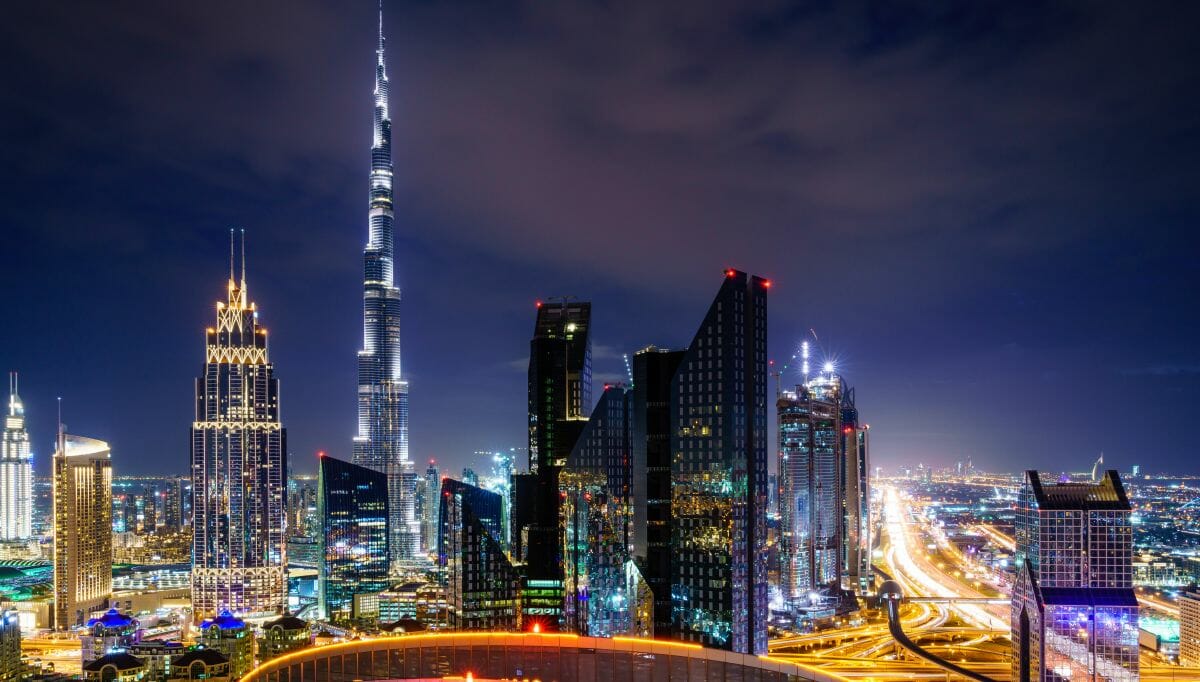 Dubai bei Nacht