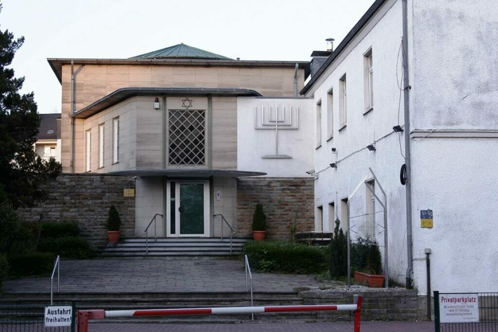 Ziel des geplanten Anschlags: die Synagoge in Hagen. (© imago images/ecomedia/robert fishman)