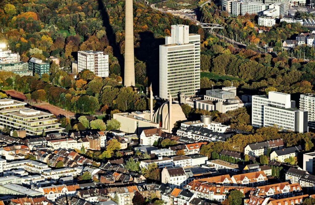 Die Ditib-Zentralmoschee in Köln. (© imago images/imagebroker)