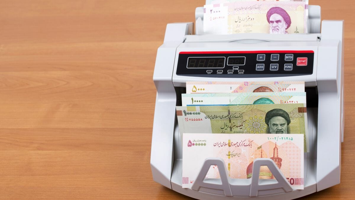 Der iranische Rial fällt auf ein Allzeit-Tief