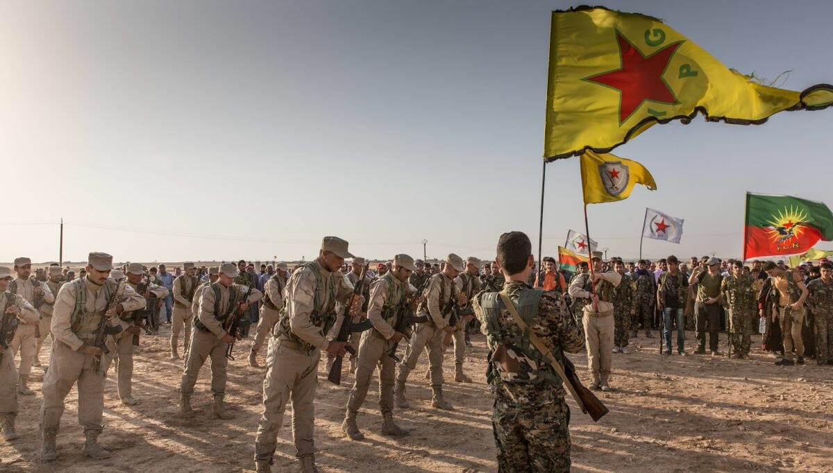 Kämpfer der kurdisch geführten SDF im Norden Syriens