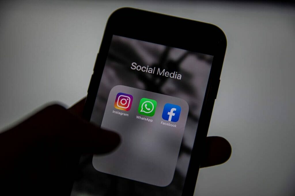 Der UN-Experte ist sich sicher: Social Media sind in der Hand der »jüdischen Lobby«. (© imago images/ZUMA Wire)