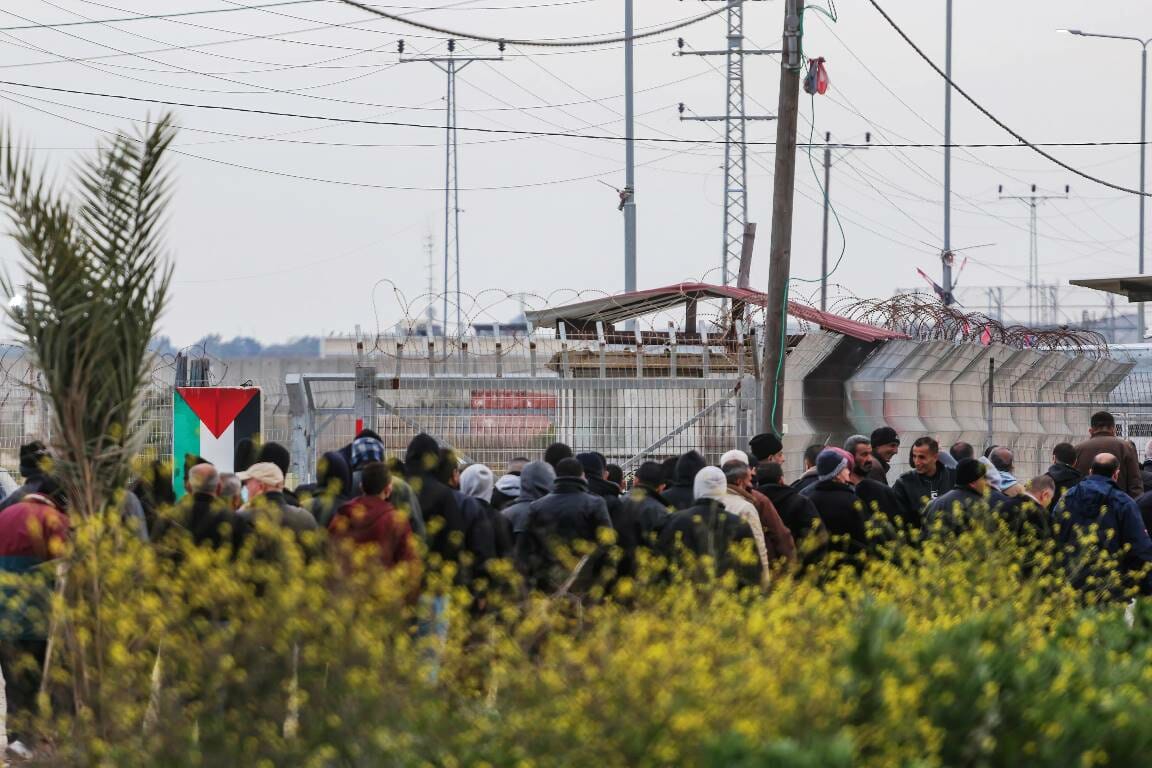 Über den Erez-Grenzübergang könnten in Zukunft mehr palästinensische Frauen zum Arbeiten vom Gazastreifen nach Israel pendeln. (© imago images/ZUMA Wire)