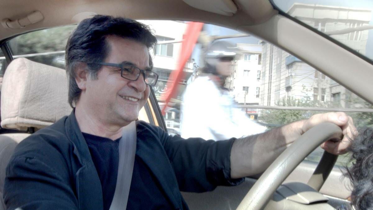 Trotz starker Symptome wird Jafar Panahi nicht in ein Krankenhaus verlegt. (© imago images/Everett Collection)