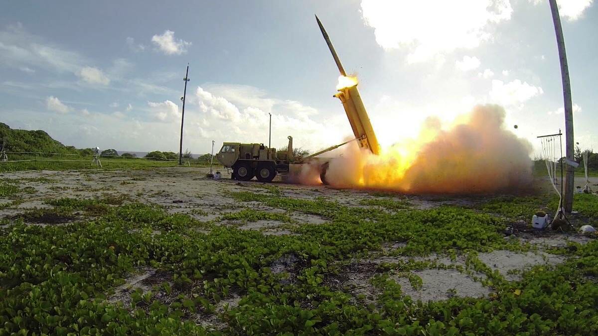 Die USA liefern Waffensysteme wie THAAD an Saudi-Arabien und die Vereinigten Arabischen Emirate. (© imago images/ZUMA Wire)